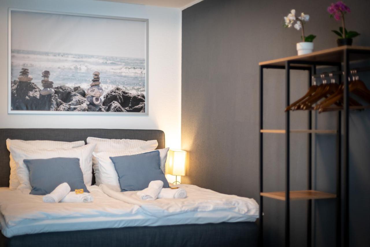 Federnest - Luxus-Studio - Kingsize Boxspringbett - Home-Office Mit Monitor Und Drucker - 11 Min Hbf Duisburgo Exterior foto