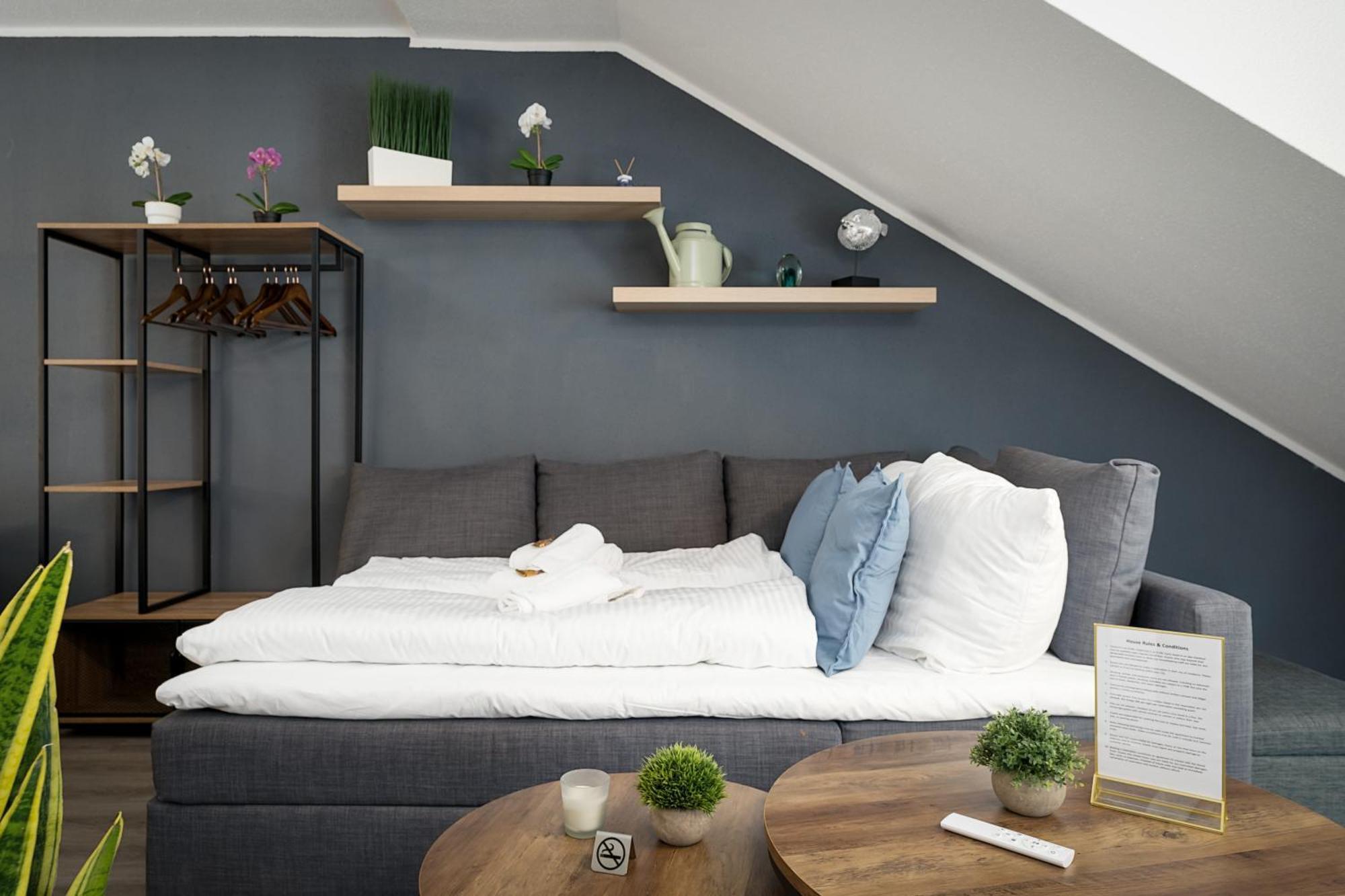 Federnest - Luxus-Studio - Kingsize Boxspringbett - Home-Office Mit Monitor Und Drucker - 11 Min Hbf Duisburgo Exterior foto